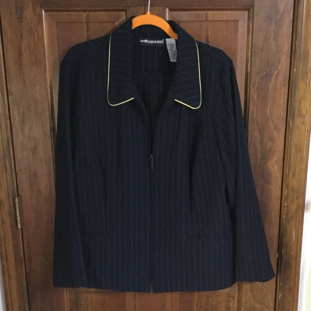 Navy pant suit - gold pinstripe EUC